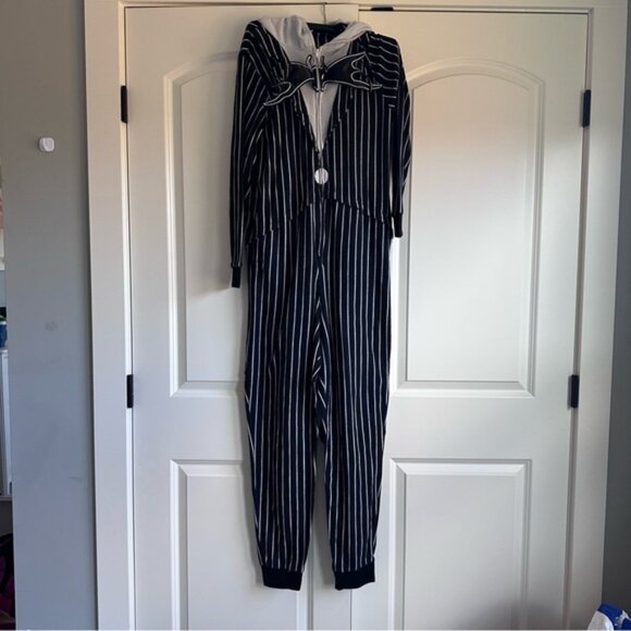 Disney | Nightmare Before Christmas Jack Skellington Onesie | Size Large (10/12) - Picture 3 of 10